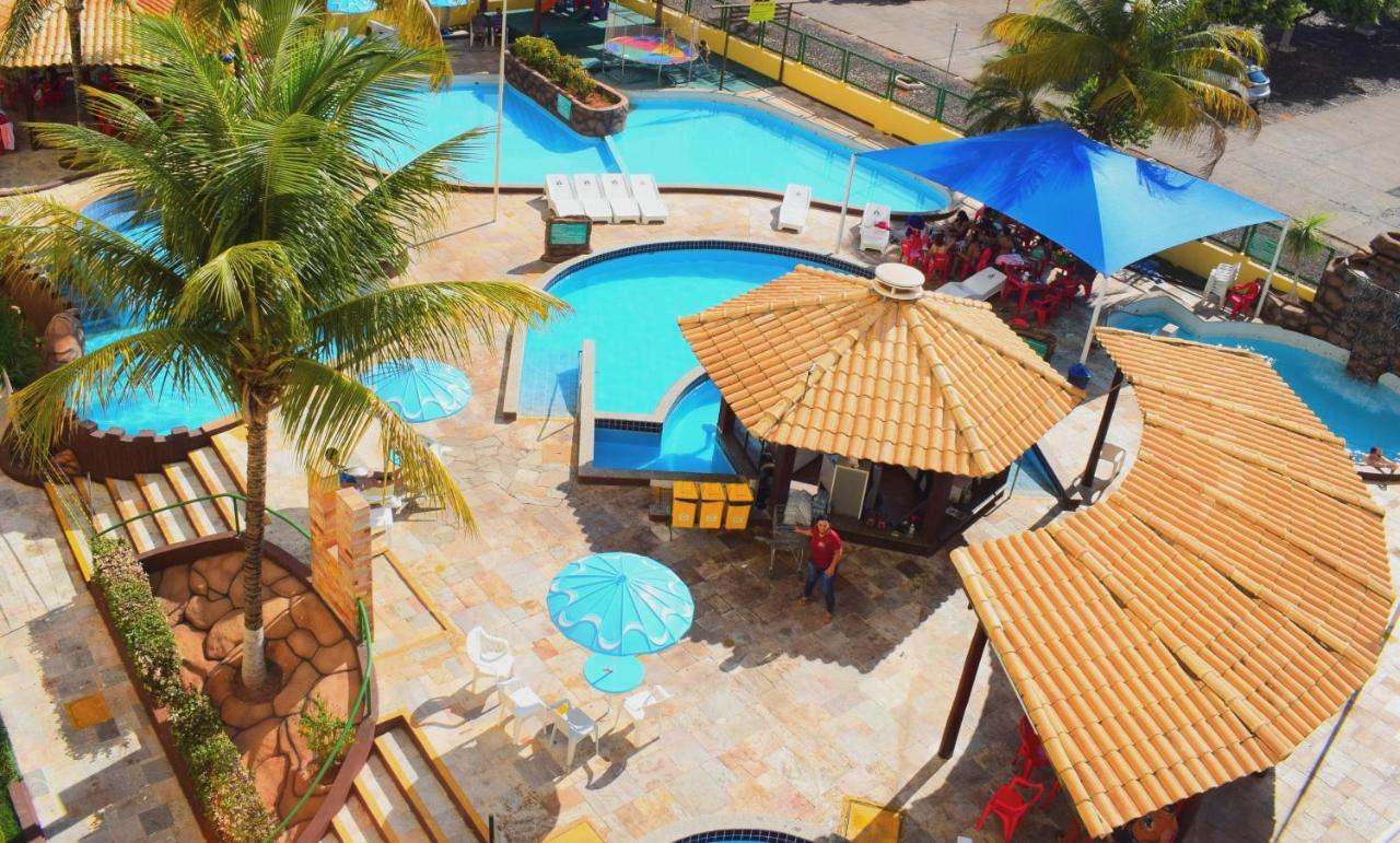 Flat Com Parque Aquatico Lejlighedshotel Caldas Novas Eksteriør billede