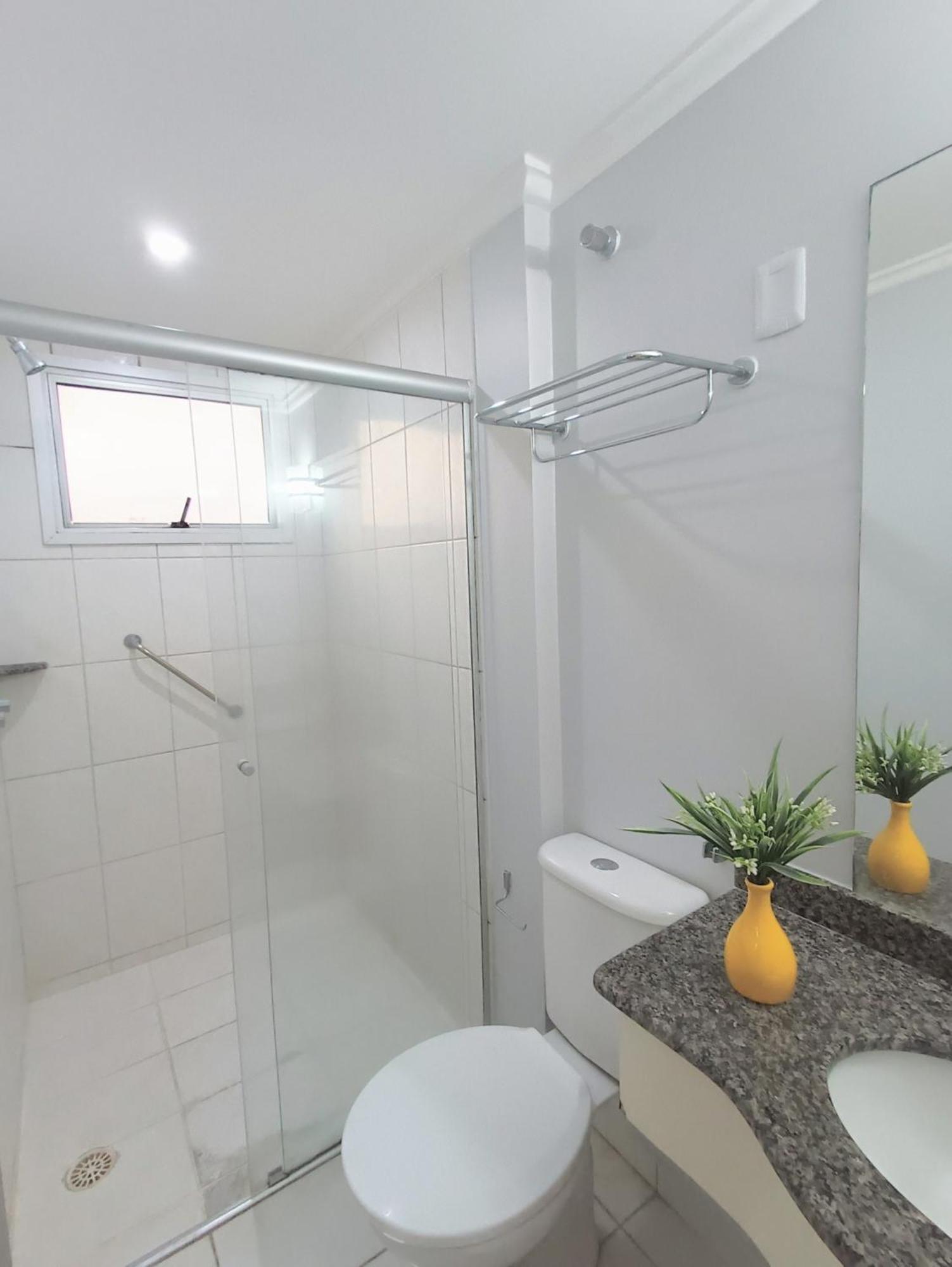 Flat Com Parque Aquatico Lejlighedshotel Caldas Novas Eksteriør billede